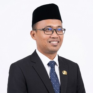 Luqman Rico Khashogi, S.H.I., M.S.I.